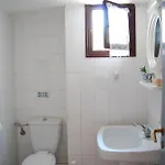 Erato Líndos